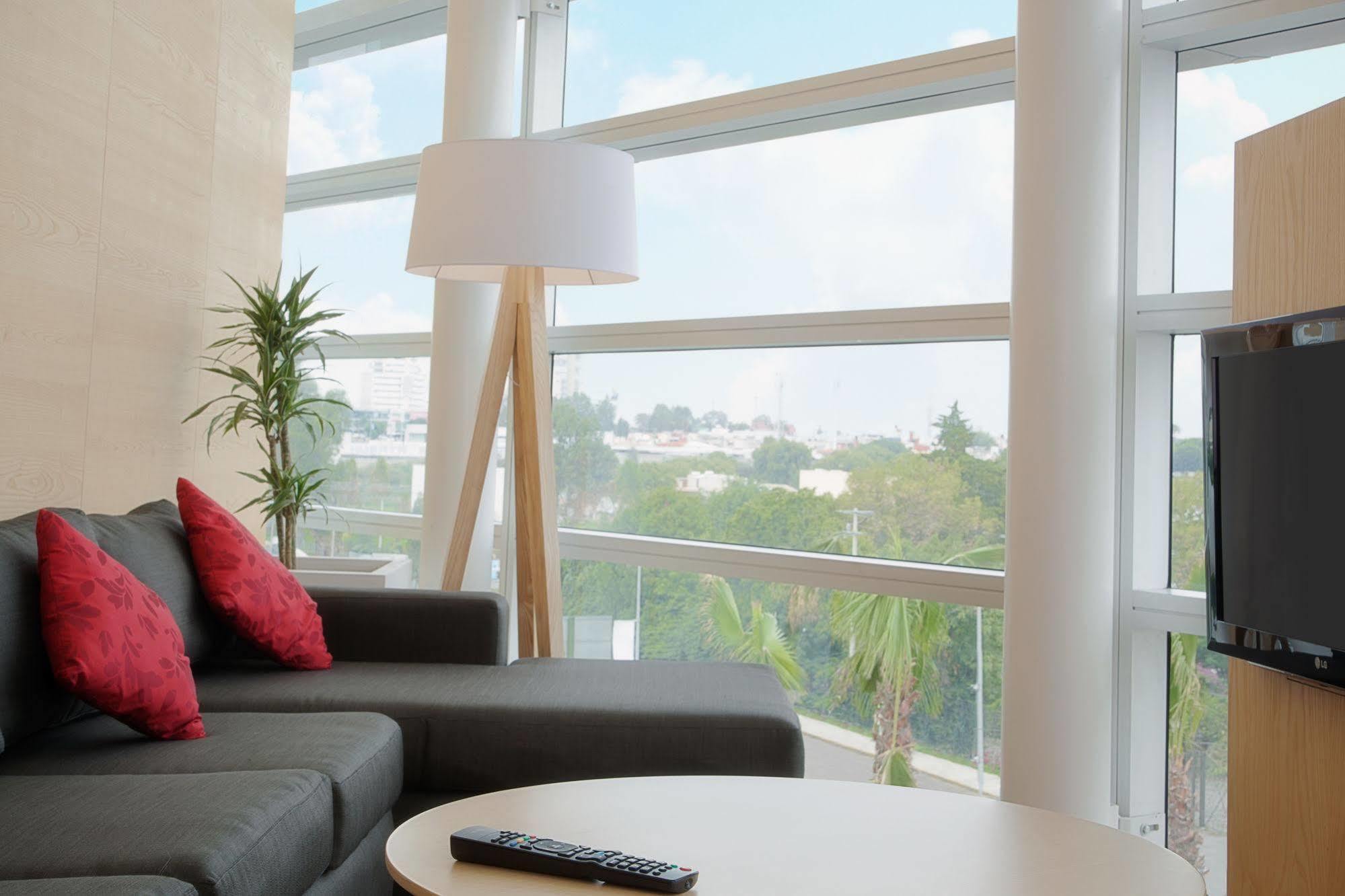Fiesta Inn Puebla Las Animas Экстерьер фото